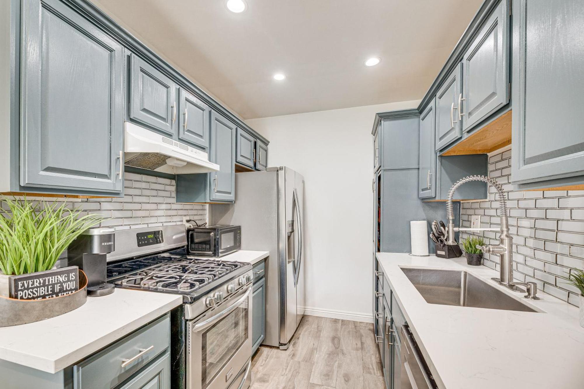 Hébergement de vacances Angeles Townhome Off-street Parking And Balcony Los Angeles