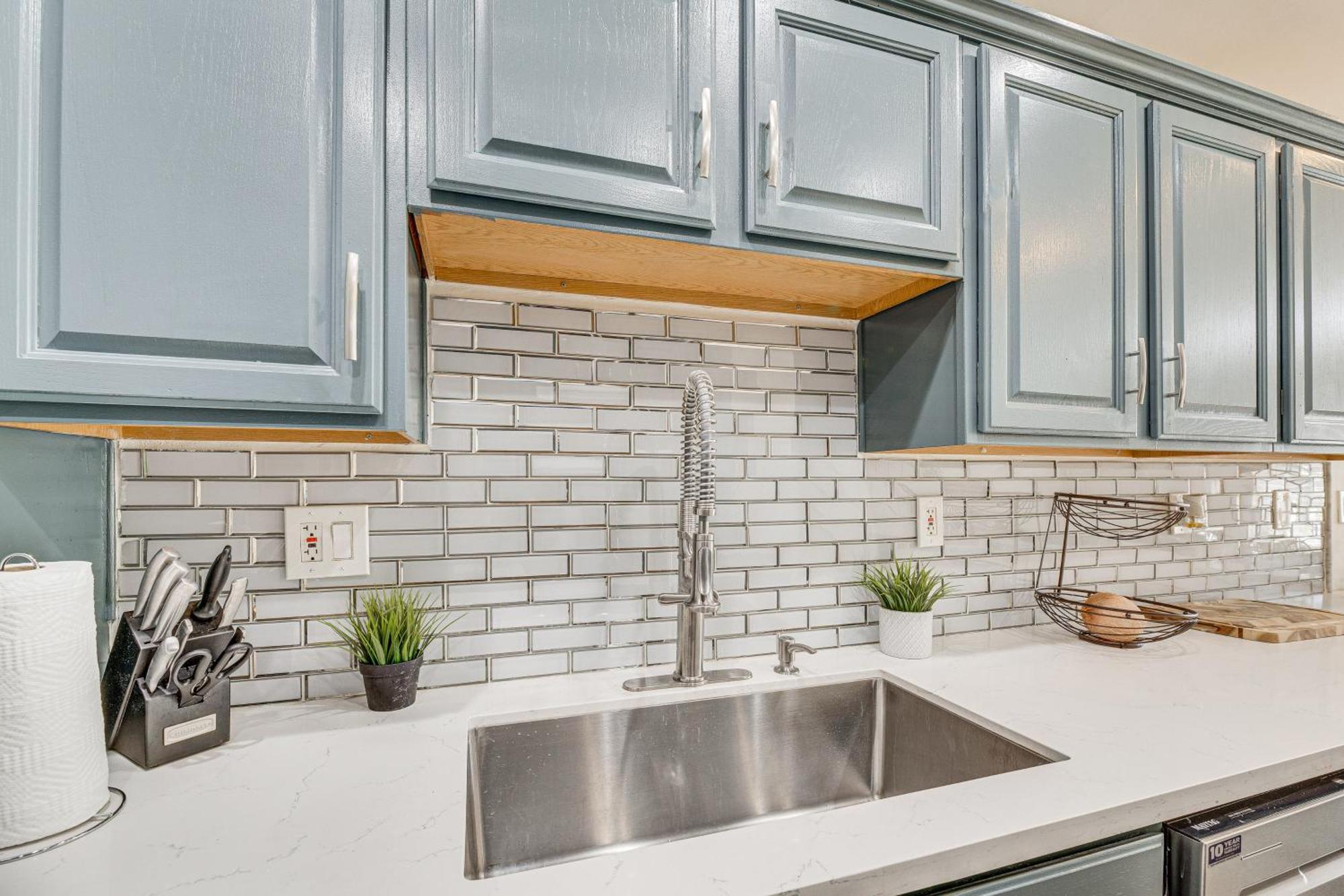 Hébergement de vacances Angeles Townhome Off-street Parking And Balcony *